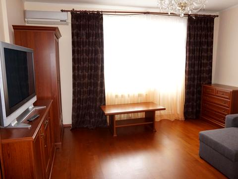 квартира по адресу Днепровская набережная ул., 25