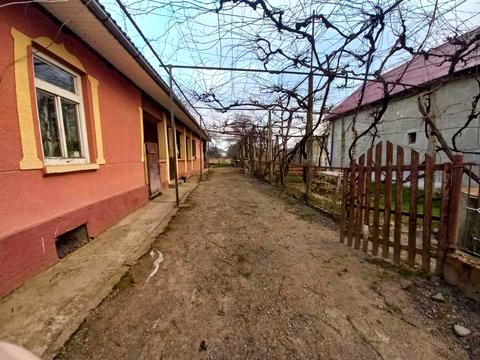 будинок за адресою Центральна