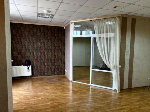 комерційна за адресою Святослава Караванського вул. (Жуковського), 33