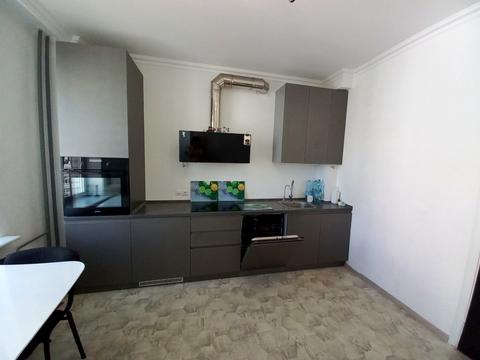 квартира за адресою Академіка Булаховського вул., 5-В