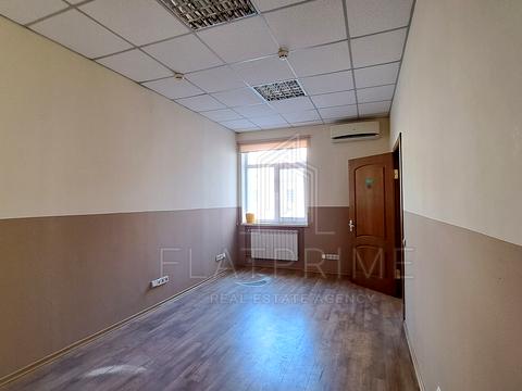 комерційна за адресою Глибочицька вул., 40-А