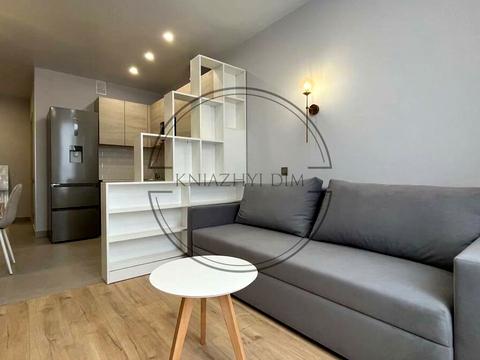 квартира за адресою Дніпровська набережна вул., 17В