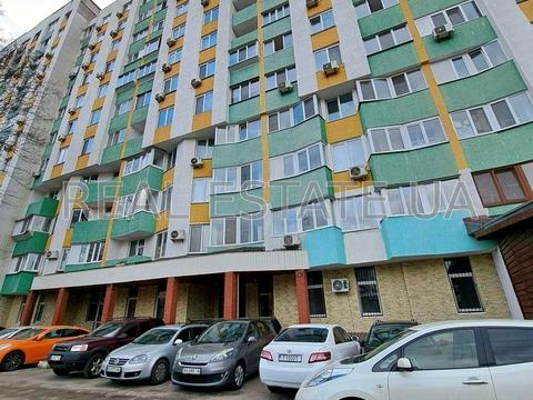 квартира за адресою Лобачевського пров., 7-А