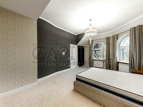 будинок за адресою вул. Локомотивна