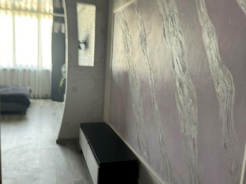 квартира за адресою Шкільна вул., 43/1