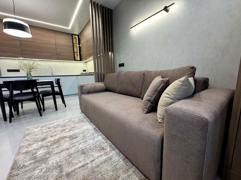 квартира за адресою Лісова вул., 42-Б