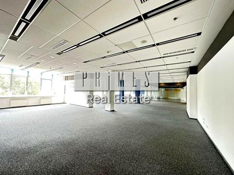 комерційна за адресою Новоселицька вул., 7