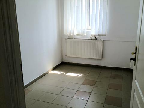 коммерческая по адресу Павла Тычины ул., 21а