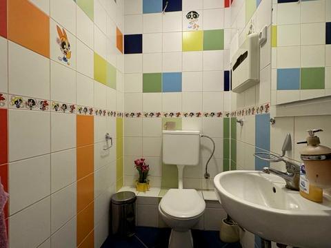 комерційна за адресою Туган-Барановського М., 16