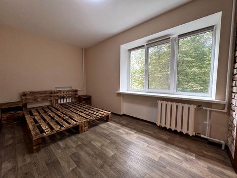 квартира по адресу Кленова ул., 1