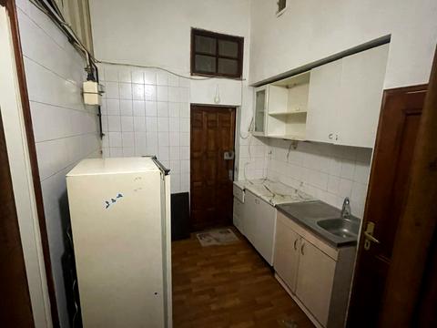 комерційна за адресою Успенський пров., 23