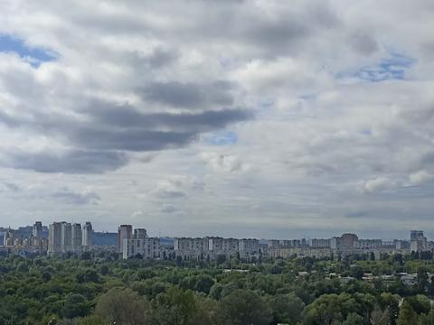 квартира за адресою Драгоманова вул., 2-Б