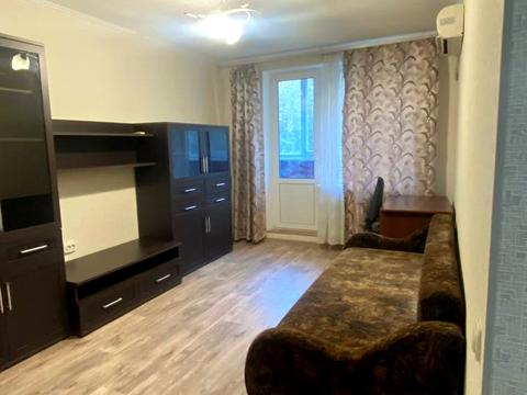 квартира за адресою Харків, Тракторобудівників просп., 162б