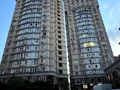 квартира по адресу Владимира Ивасюка просп. (Героїв Сталінграду), 6-А