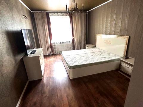 квартира за адресою Сергія Данченка вул., 3
