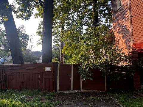 участок по адресу Львовская ул., 40