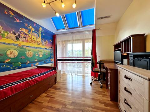 квартира по адресу Кубийовича ул., 27
