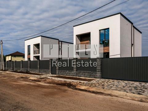 дом по адресу Київська