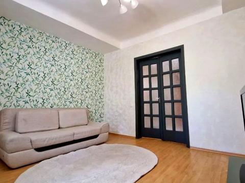 квартира по адресу Дмитрия Яворницкого просп. (Карла Маркса), 30