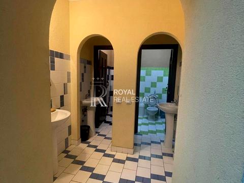 коммерческая по адресу Днепровская набережная ул., 13