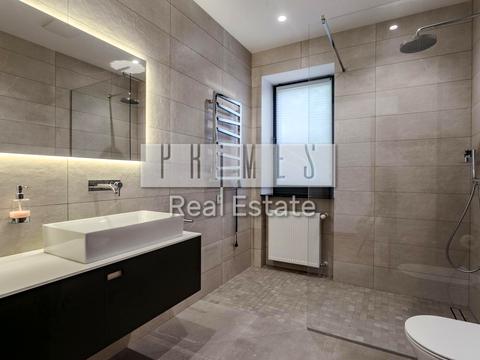 будинок за адресою Сагайдачного вул.