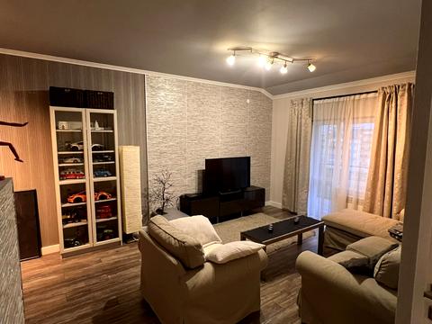 квартира за адресою Бориса Тлехаса вул., 18
