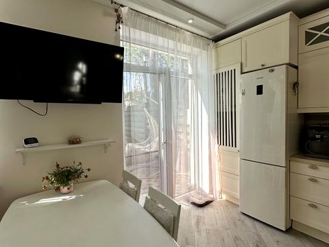 будинок за адресою Богдана Ступки пров.