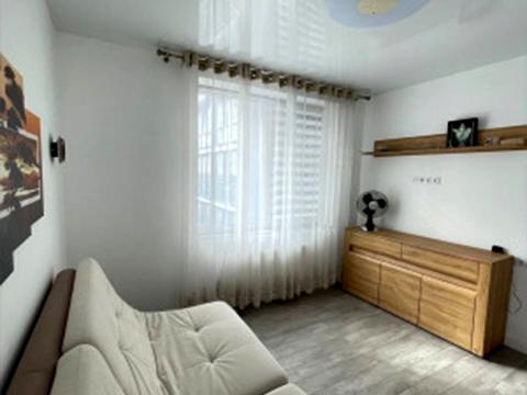 квартира по адресу Небесной Сотни просп. (Маршала Жукова), 111