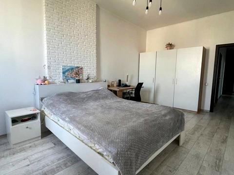 квартира за адресою Раїси Окіпної вул., 10