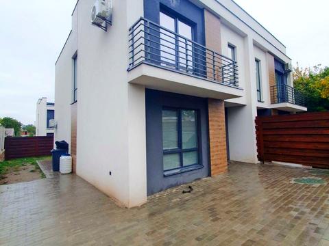 будинок за адресою Польова вул., 64