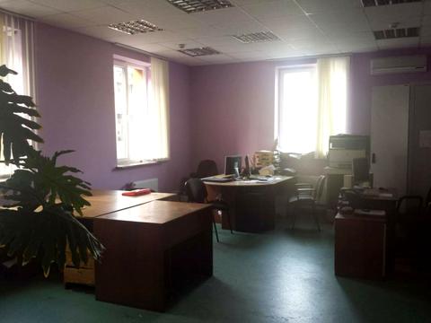 комерційна за адресою Володимира Антоновича вул. (), 90