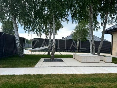будинок за адресою Київська
