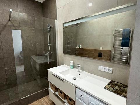 квартира по адресу Литературная ул., 1а