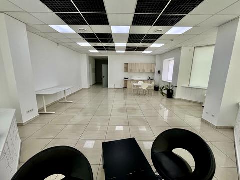 комерційна за адресою Січових Стрільців вул. (Артема), 4-Д