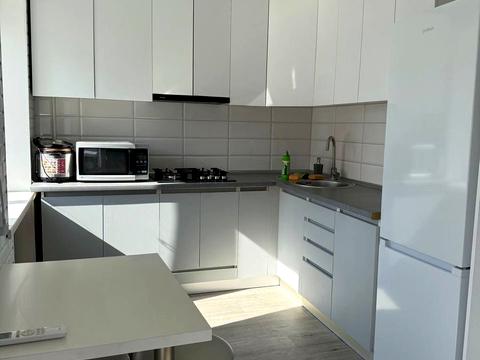 квартира за адресою Гімназійна набережна вул. (Червоношкільна набережна), 18