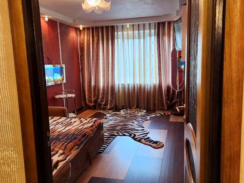 квартира за адресою Академіка Глушкова просп., 24