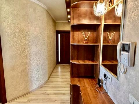 квартира за адресою Героїв Оборони вул., 10-А