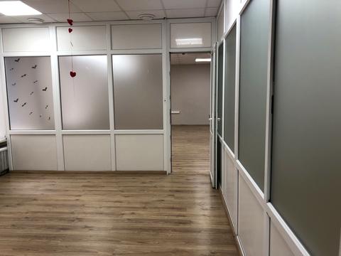 комерційна за адресою вул. Болсуновська, 8