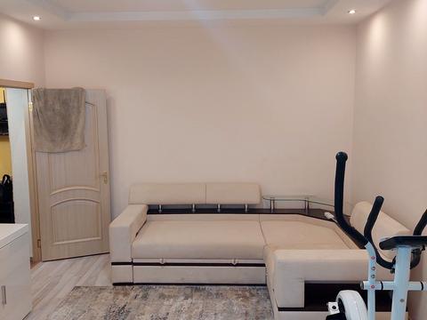 квартира по адресу Радистов ул., 10