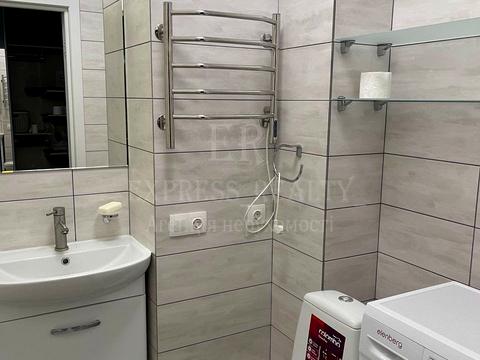 квартира за адресою Зелена вул., 8