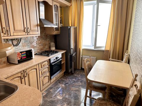 квартира по адресу Машинобудівників ул., 17