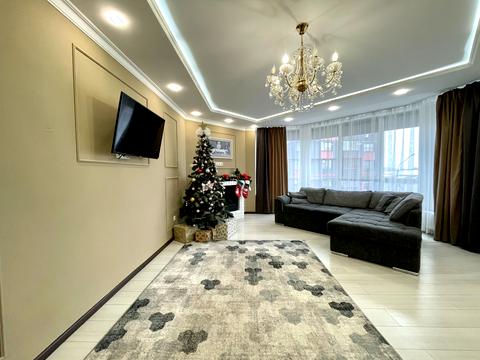 квартира по адресу Декабристів, 52
