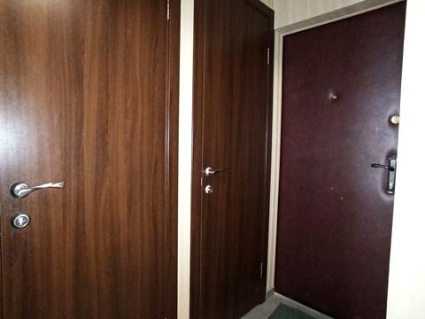 комерційна за адресою Празька вул., 32