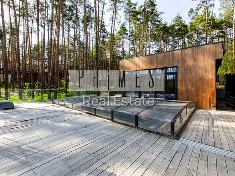 будинок за адресою Центральна вул.