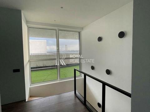 комерційна за адресою Осокорська вул., 2а