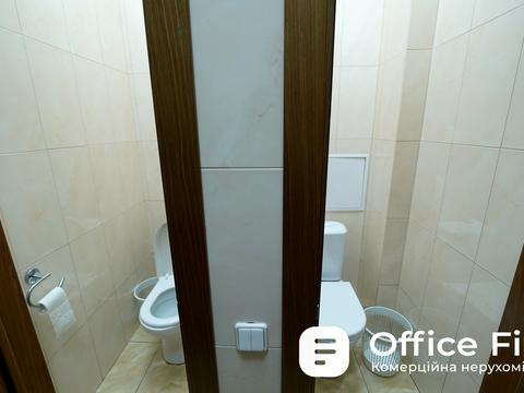 коммерческая по адресу Антоновича ул. (Горького), 33в