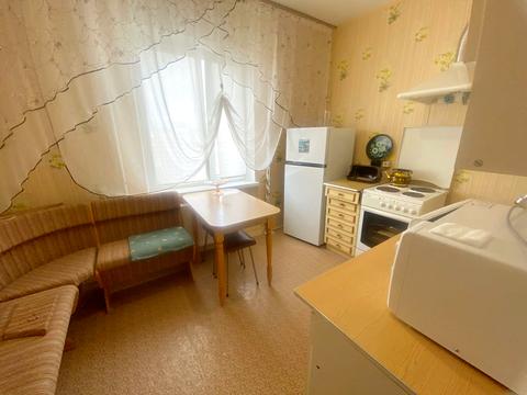 квартира по адресу Червоной Калины просп. (Владимира Маяковского), 40