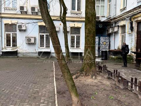 коммерческая по адресу Ярославов Вал ул., 17