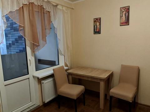квартира за адресою Ревуцького вул., 54