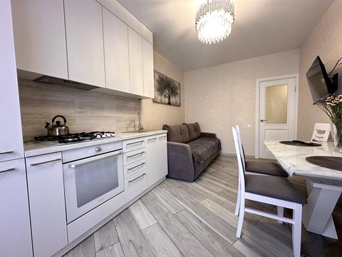 квартира за адресою Центральна вул. (Мічуріна), 2а